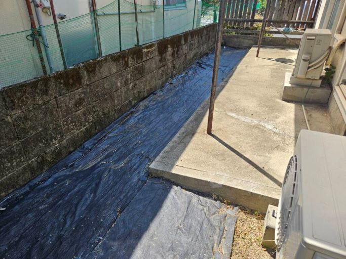 防草シート・人工芝 施工